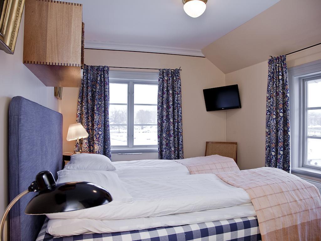 Lilla Hotellet Bed & Breakfast Strängnäs Oda fotoğraf